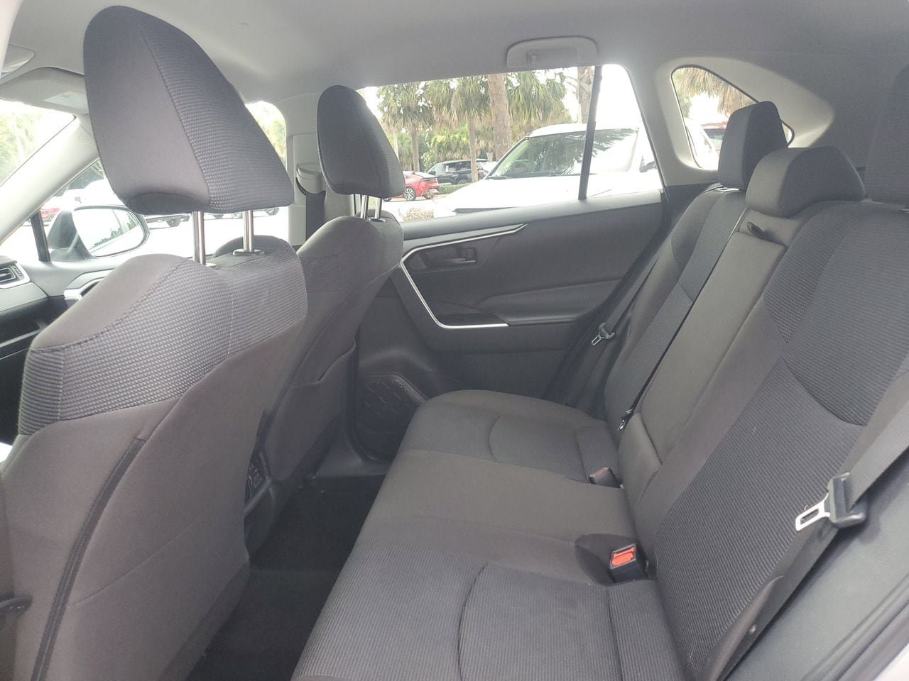 Used 2024 Toyota RAV4 LE FWD image 10