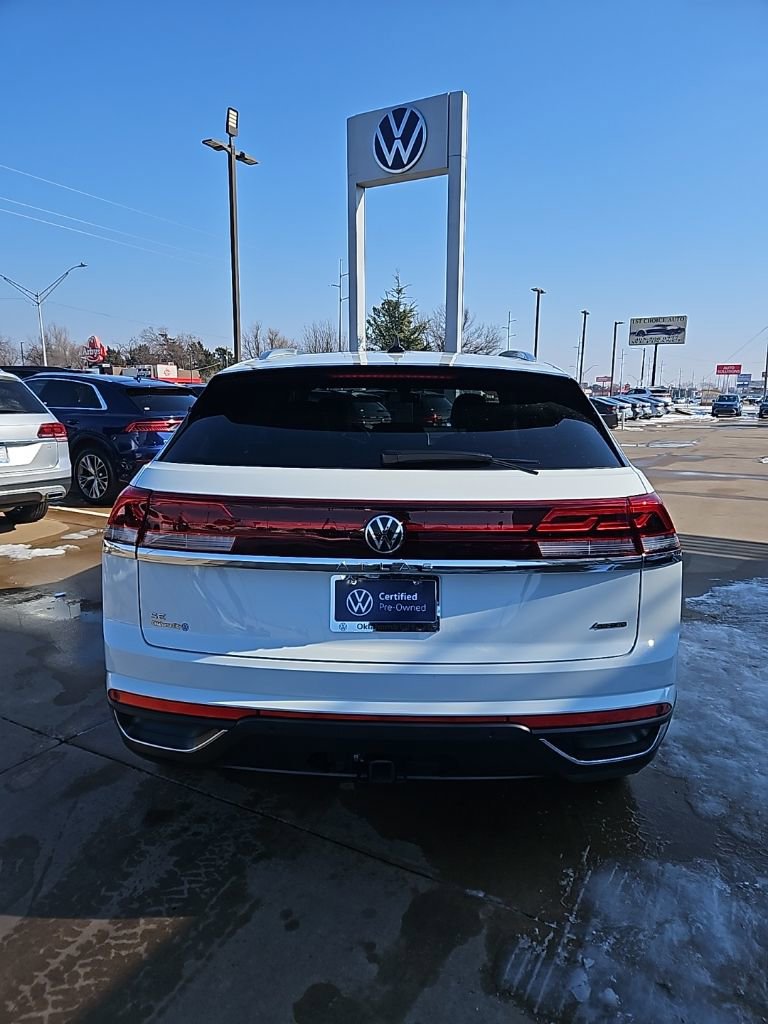 Used 2025 Volkswagen Atlas Cross Sport SE image 6