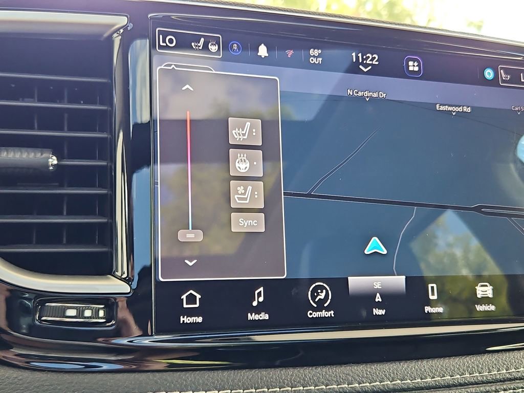 Used 2022 Chrysler Pacifica Limited image 20