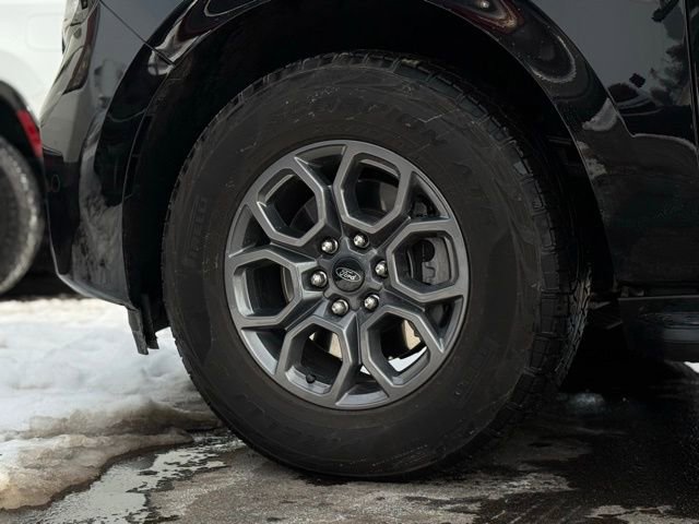 Used 2025 Ford Expedition Active image 45