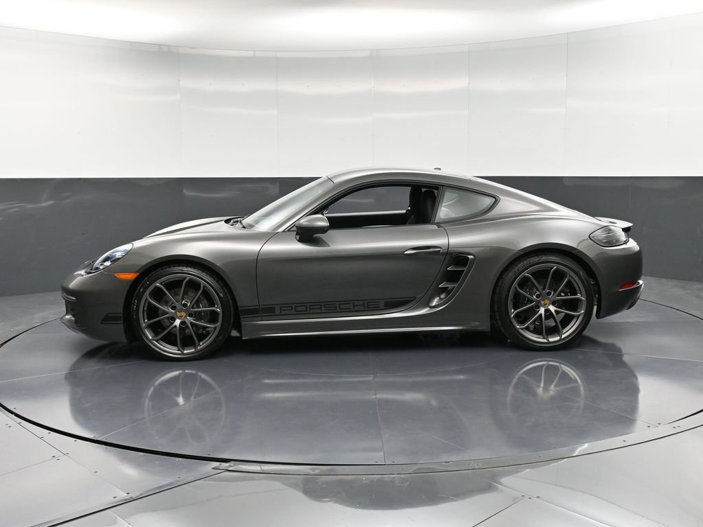 New 2025 Porsche 718 Cayman RWD image 2