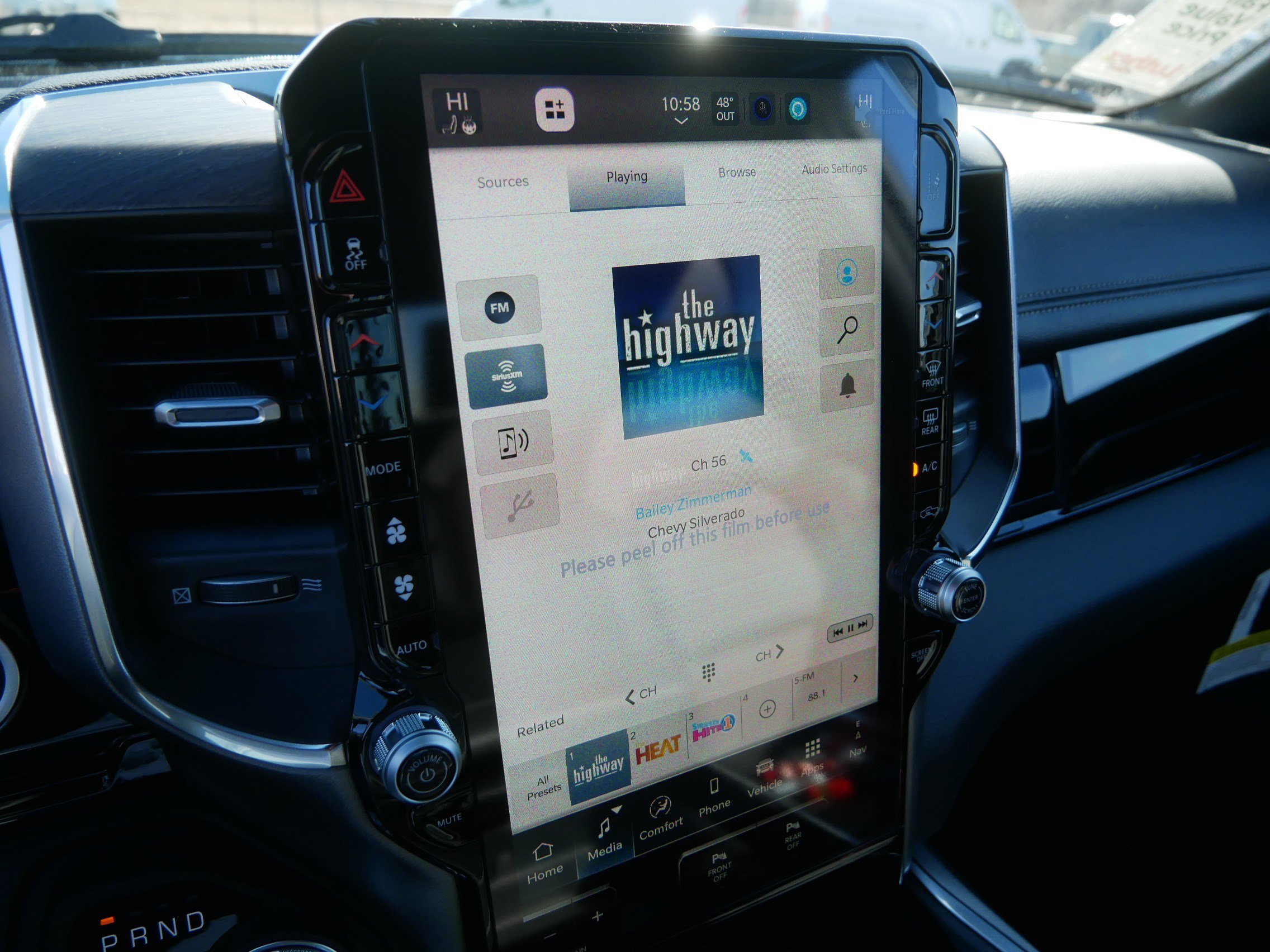 New 2026 RAM 1500 Laramie AWD/4WD image 14