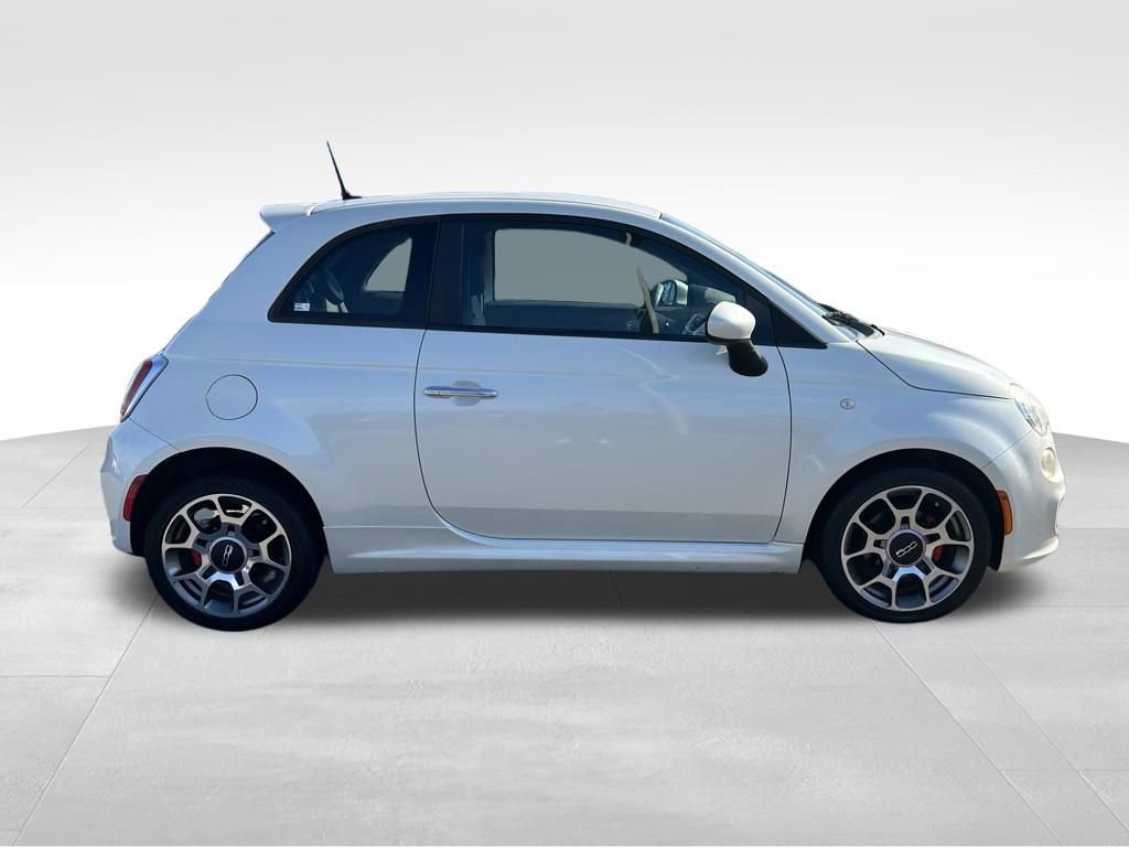 Used 2012 FIAT 500 Sport w/ Safety & Sound Pkg image 6
