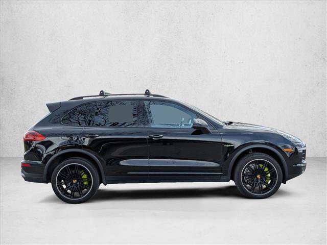 Used 2016 Porsche Cayenne S image 5