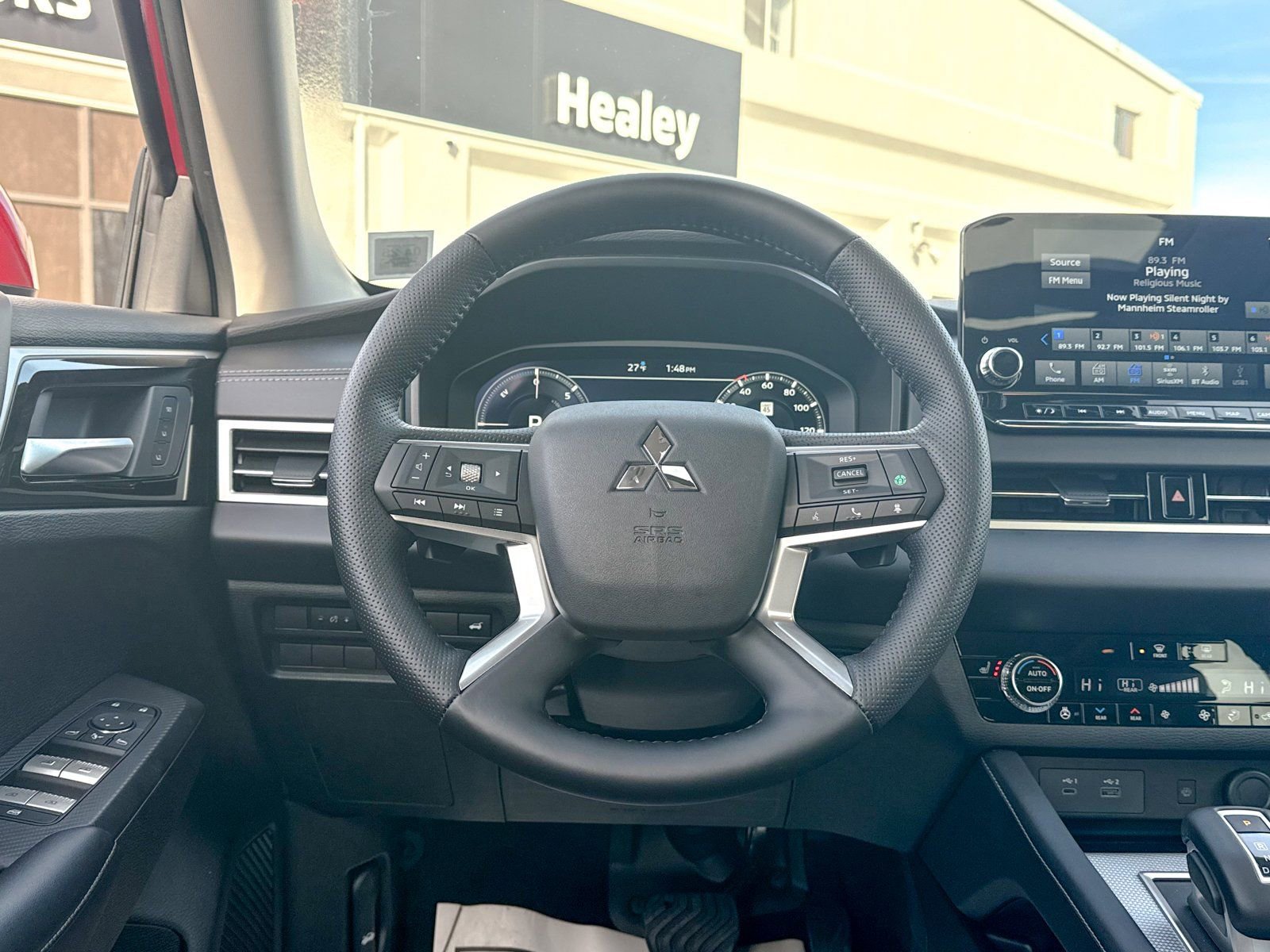 New 2025 Mitsubishi Outlander SEL image 27