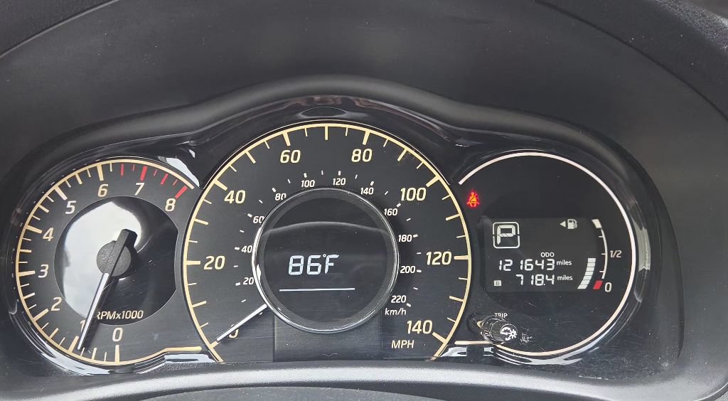 Used 2017 Nissan Versa Note SV FWD image 16