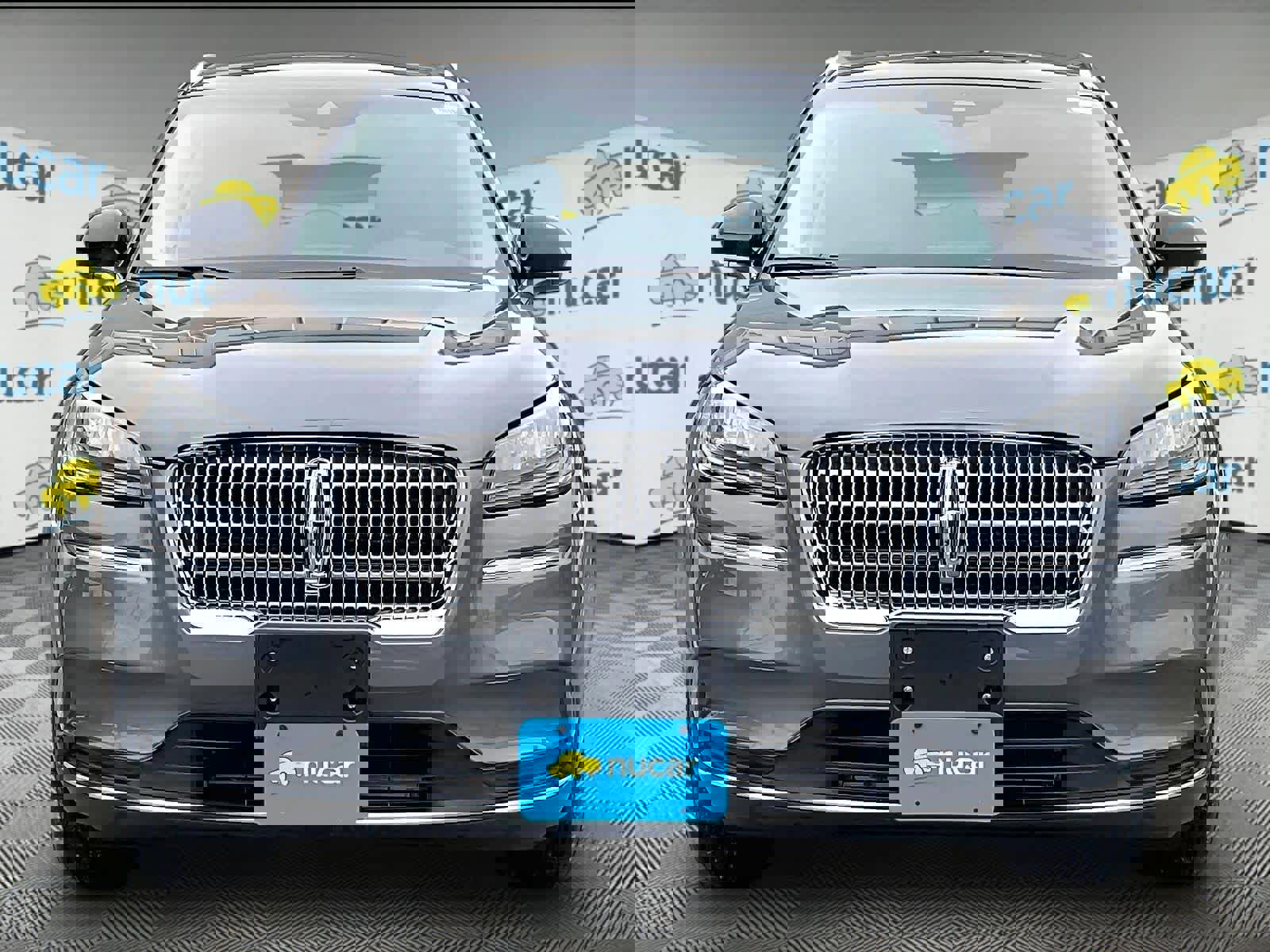 Used 2022 Lincoln Corsair AWD w/ Premium Package image 2