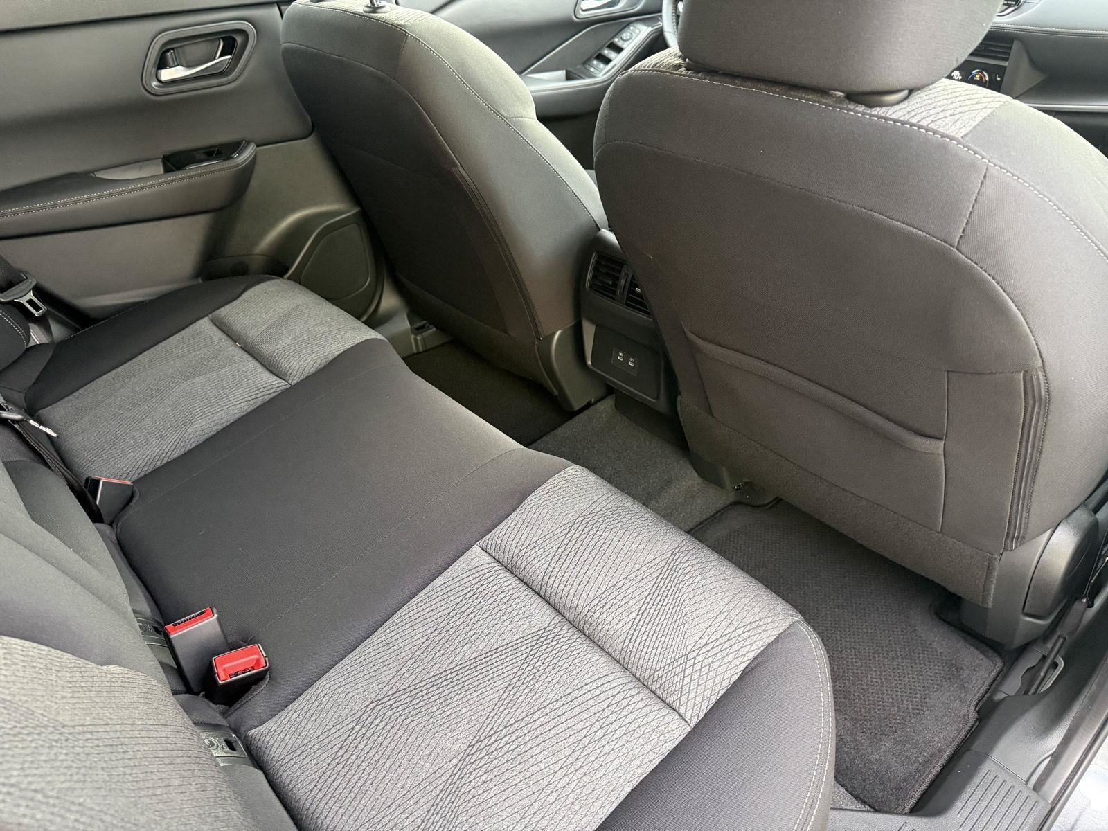 New 2026 Nissan Rogue SV w/ Cold Weather Package FWD image 41