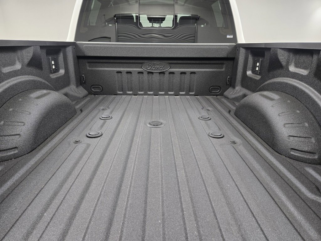 New 2025 Ford F250 Lariat w/ Lariat Ultimate Package image 8