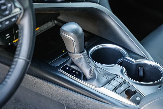 Used 2019 Toyota Camry XSE image 24