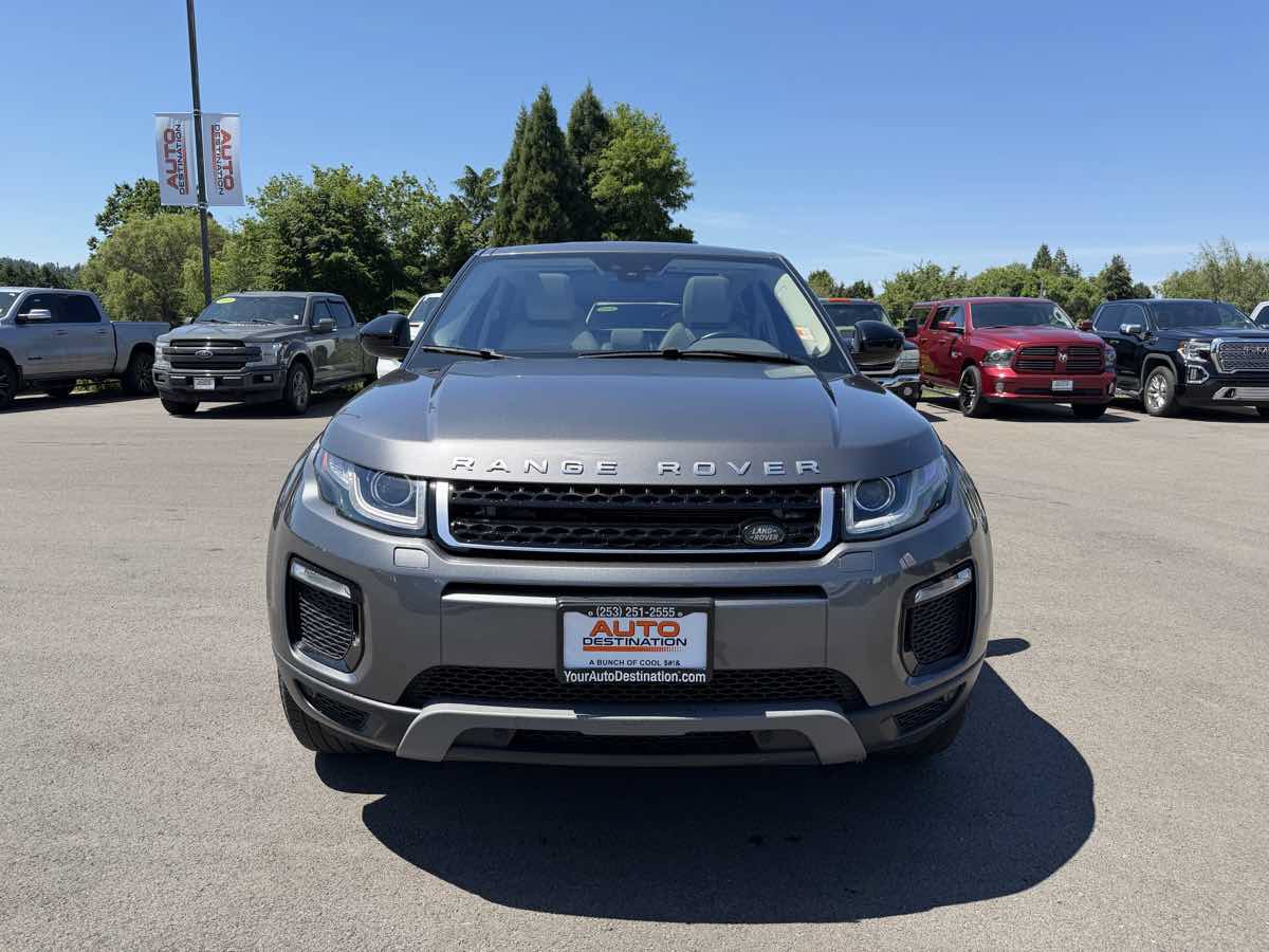 Used 2019 Land Rover Range Rover Evoque SE AWD/4WD image 3