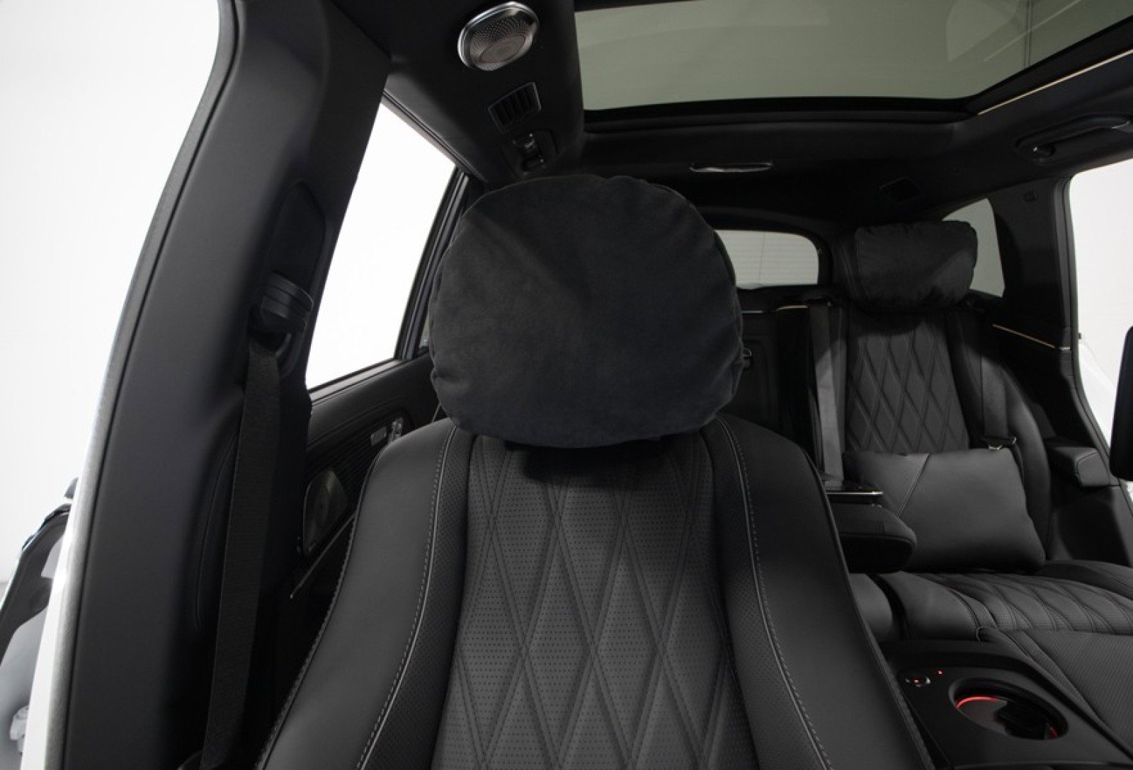 Used 2026 Mercedes-Benz Maybach GLS 600 image 64