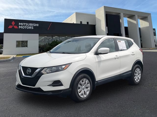Used 2020 Nissan Rogue Sport S FWD image 1