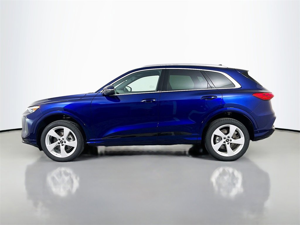 New 2025 Audi Q5 Premium Plus image 4