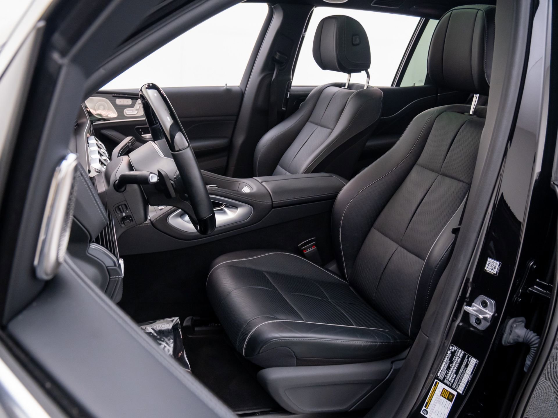 Certified 2021 Mercedes-Benz Maybach GLS 600 4MATIC image 15