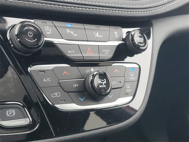 New 2026 Chrysler Pacifica Select image 27