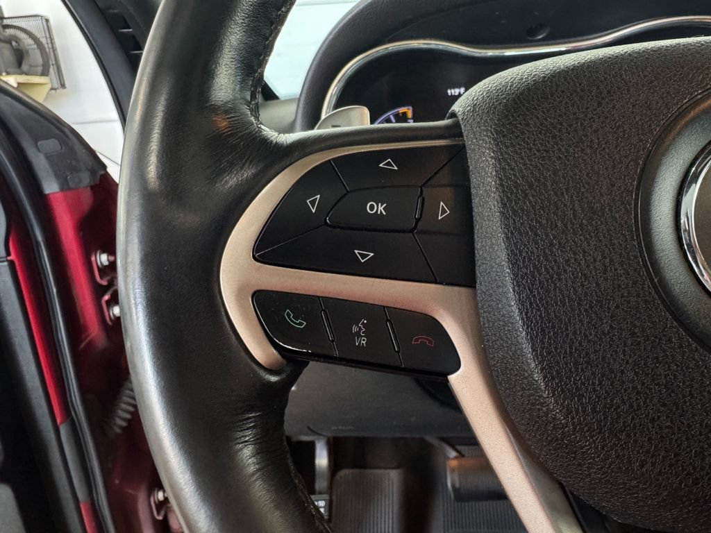 Used 2015 Jeep Grand Cherokee Limited AWD/4WD image 16