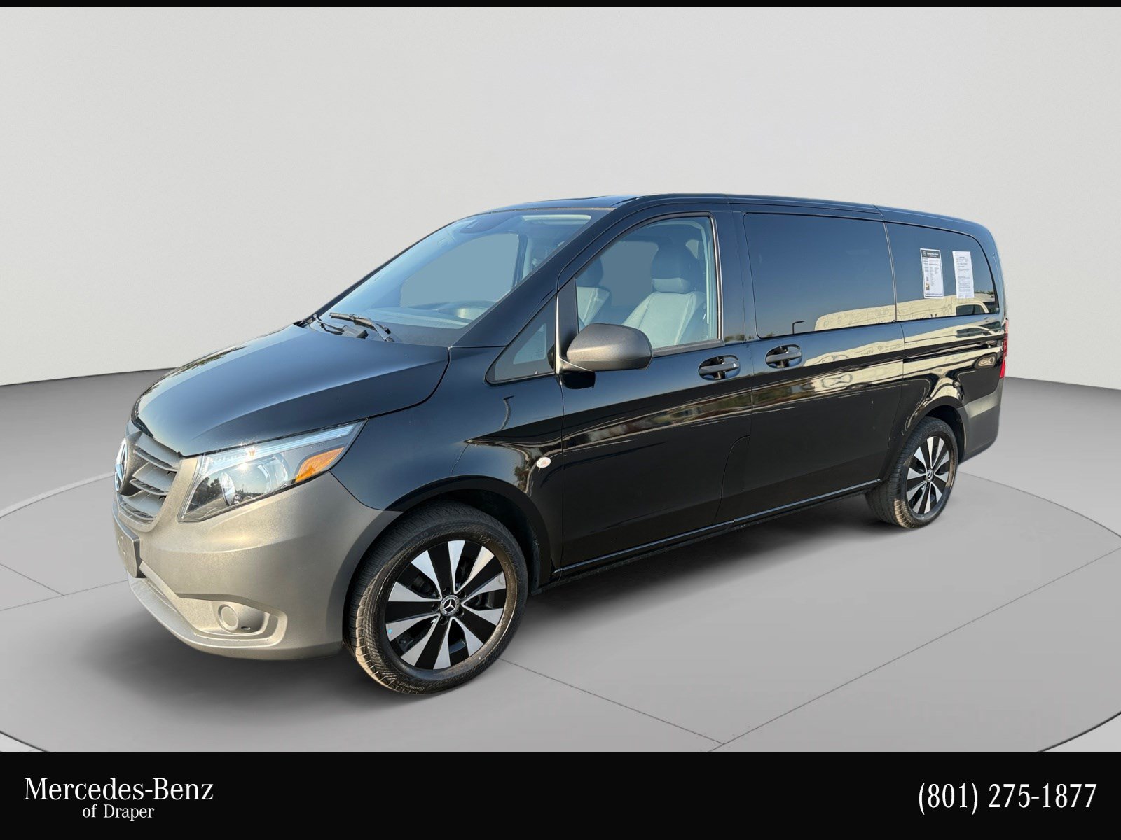 Used 2023 Mercedes-Benz Metris Passenger image 1