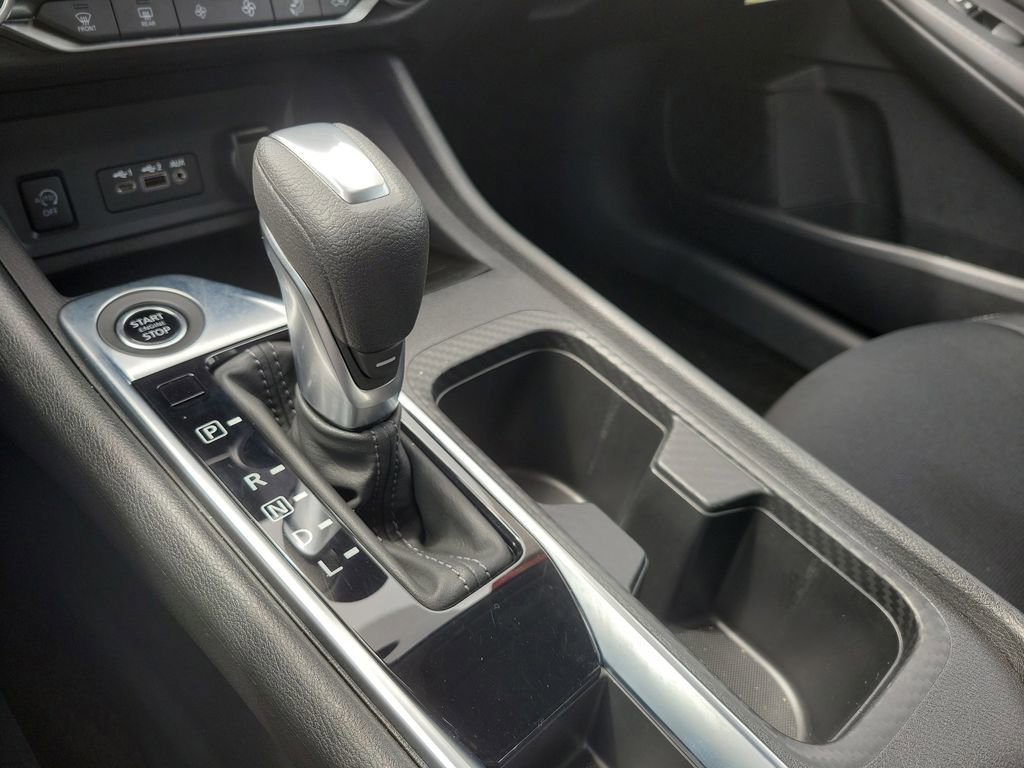 Certified 2025 Nissan Sentra SV w/ All-Weather Package image 34