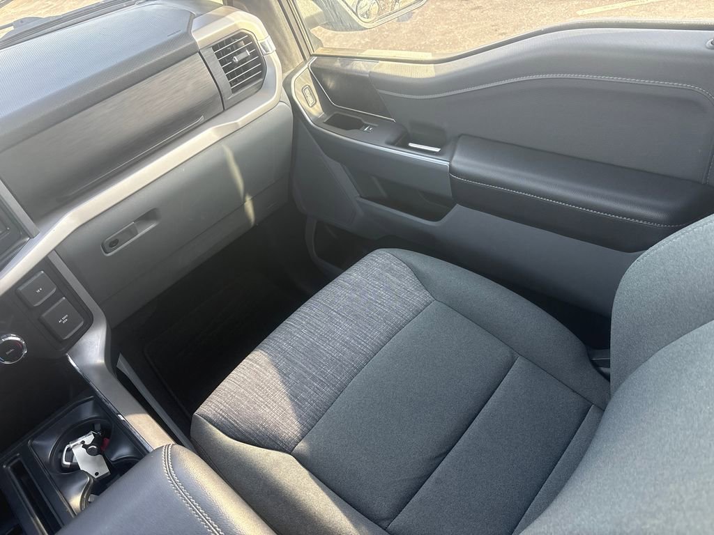 Used 2023 Ford F150 XLT w/ Equipment Group 302A High image 15
