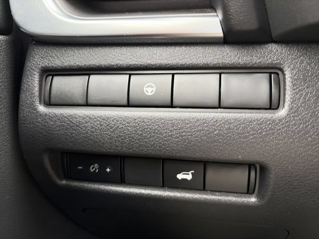 Used 2021 Nissan Rogue SV w/ Premium Package AWD/4WD image 18