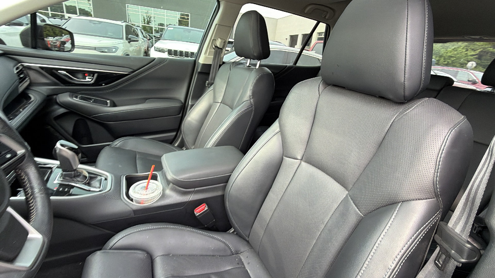 Used 2024 Subaru Outback Limited AWD/4WD image 17