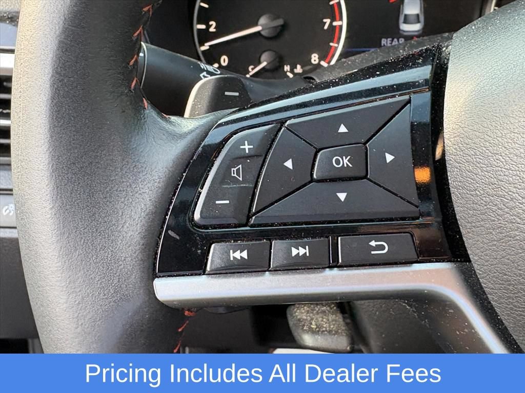 Used 2023 Nissan Altima 2.5 SR w/ SR Premium Package AWD/4WD image 10