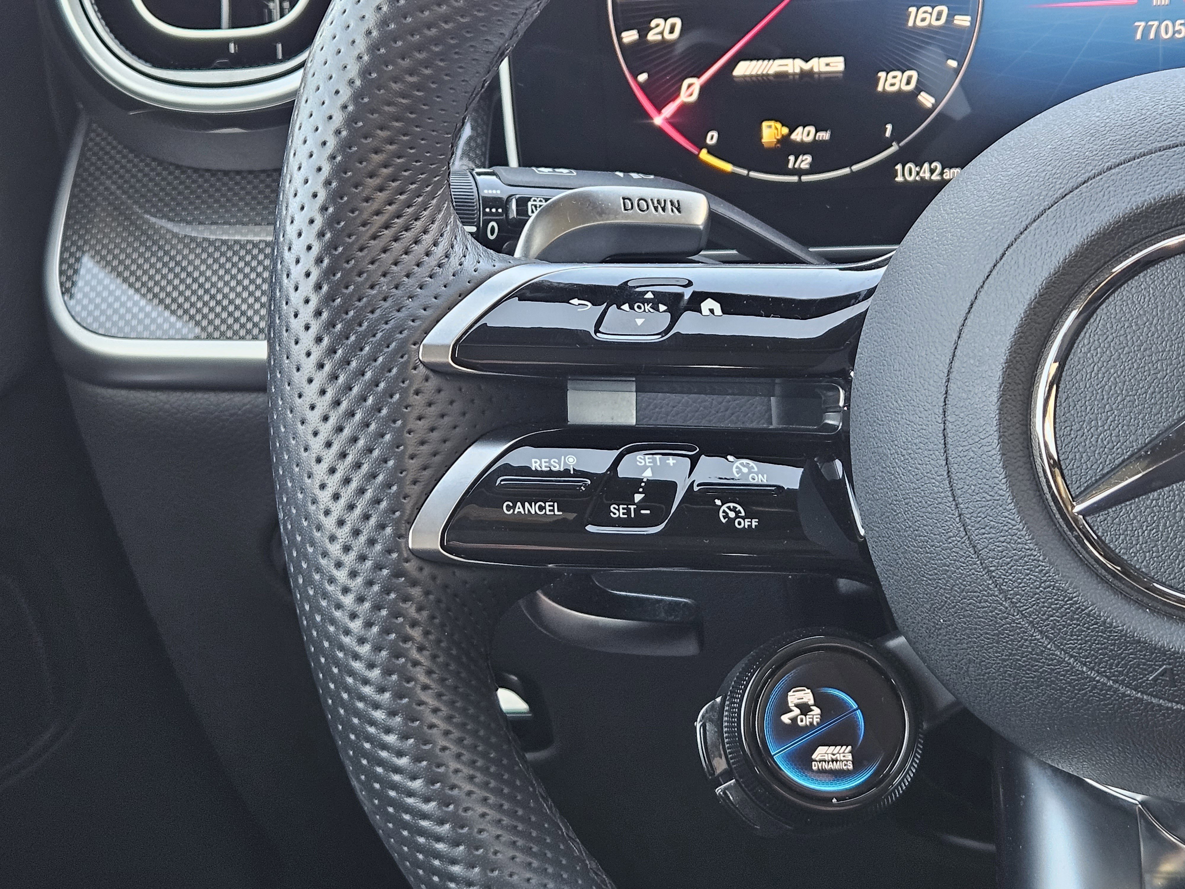 Used 2025 Mercedes-Benz GLC 43 AMG 4MATIC image 28