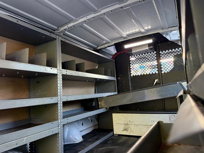 Used 2014 Ford E-150 and Econoline 150 E-150 w/ Power Group image 23