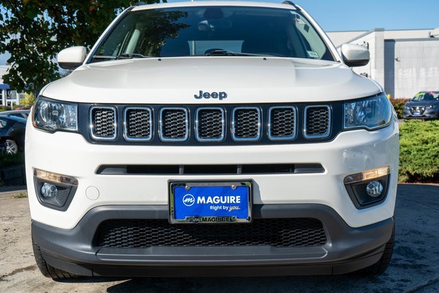 Used 2018 Jeep Compass Latitude w/ Cold Weather Group image 3