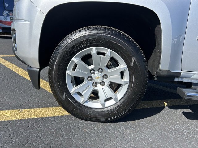 Used 2017 Chevrolet Colorado LT w/ LT Convenience Package image 9