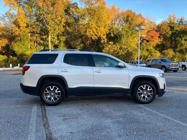 Used 2023 GMC Acadia SLT w/ Technology Package AWD/4WD image 2