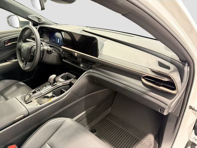 Certified 2024 Toyota Crown Platinum AWD/4WD image 23