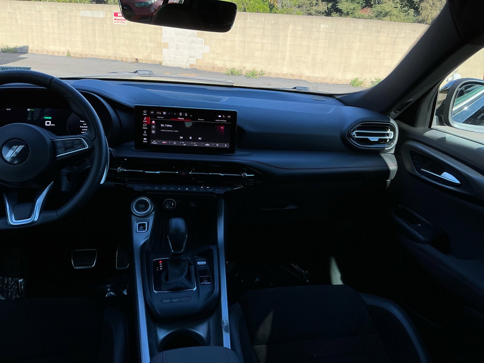 Used 2024 Dodge Hornet R/T w/ Track Pack image 16