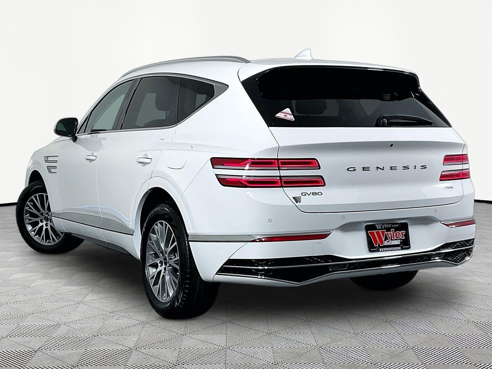 Used 2025 Genesis GV80 2.5T AWD/4WD image 4