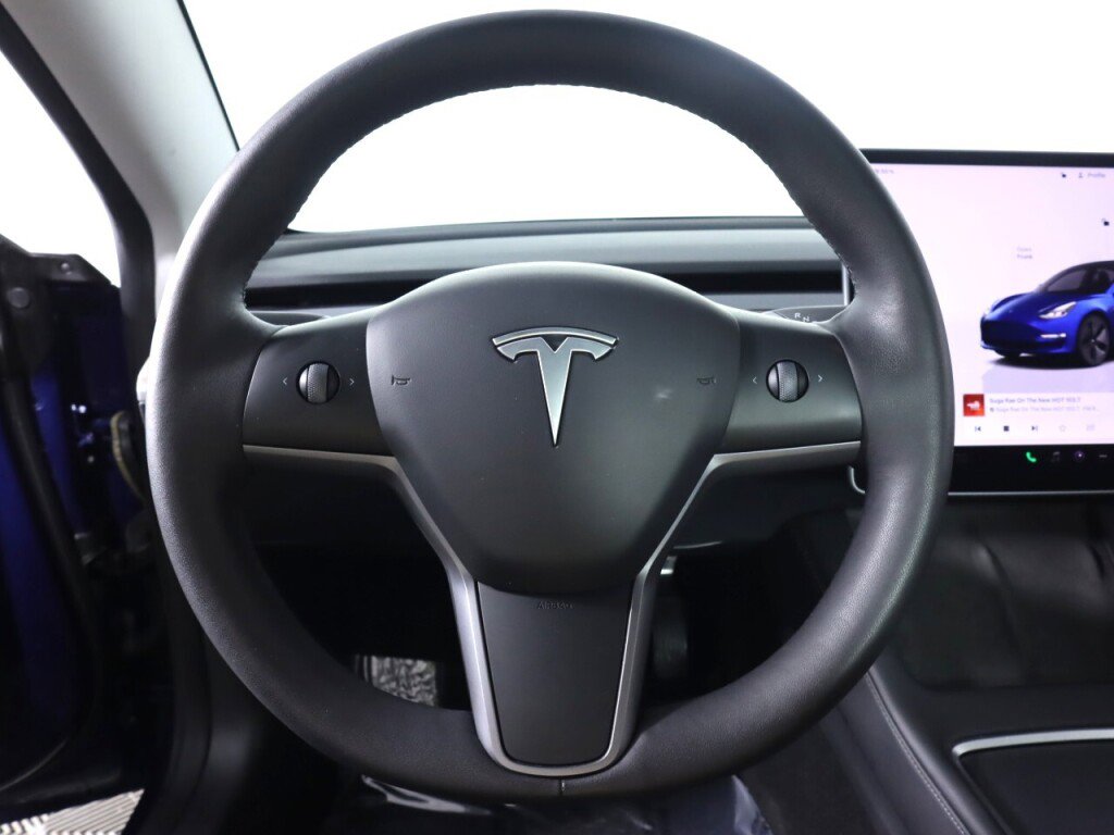 Used 2023 Tesla Model 3 Standard Range RWD image 10
