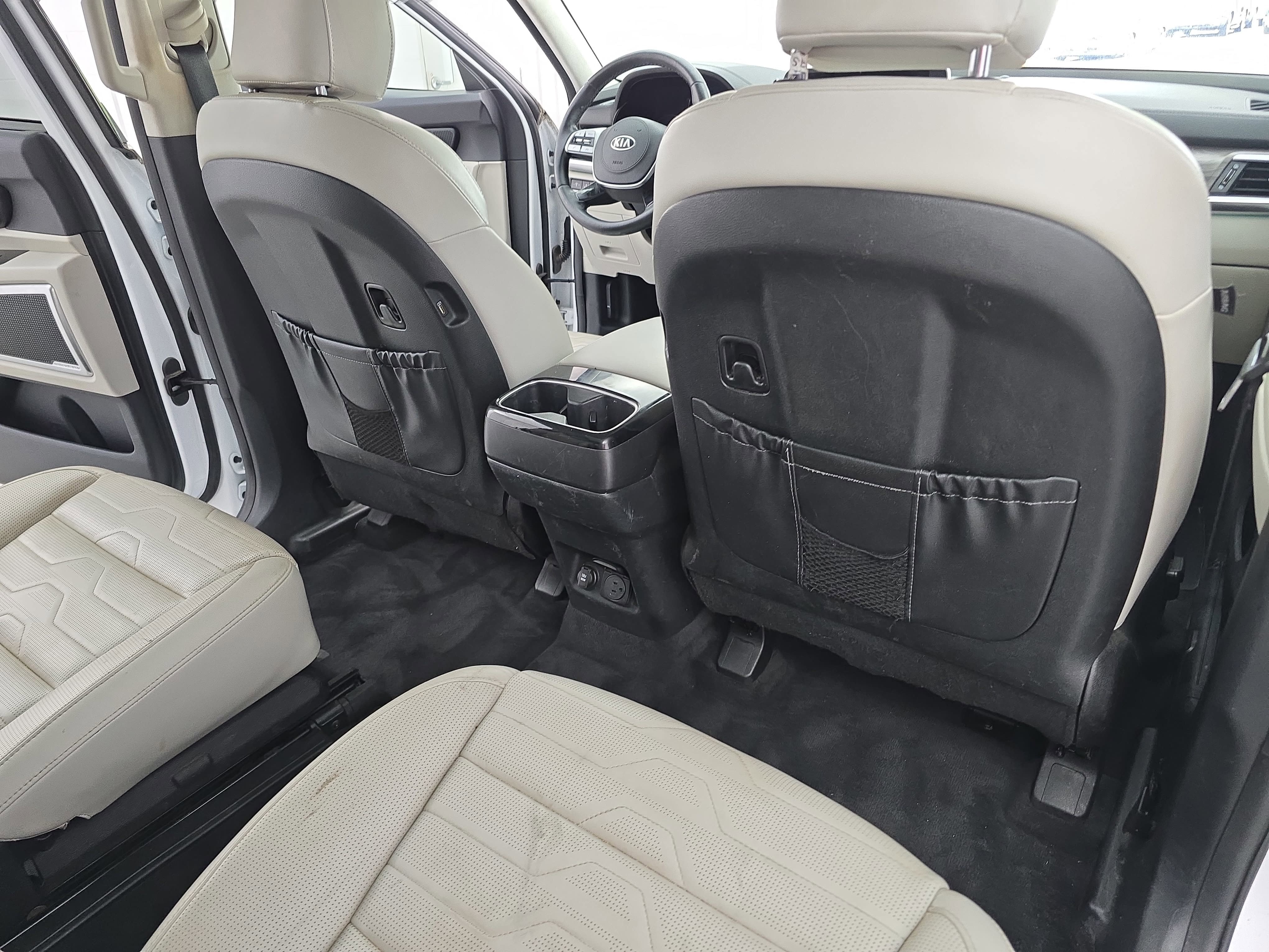 Used 2020 Kia Telluride SX w/ SX Prestige Package AWD/4WD image 11