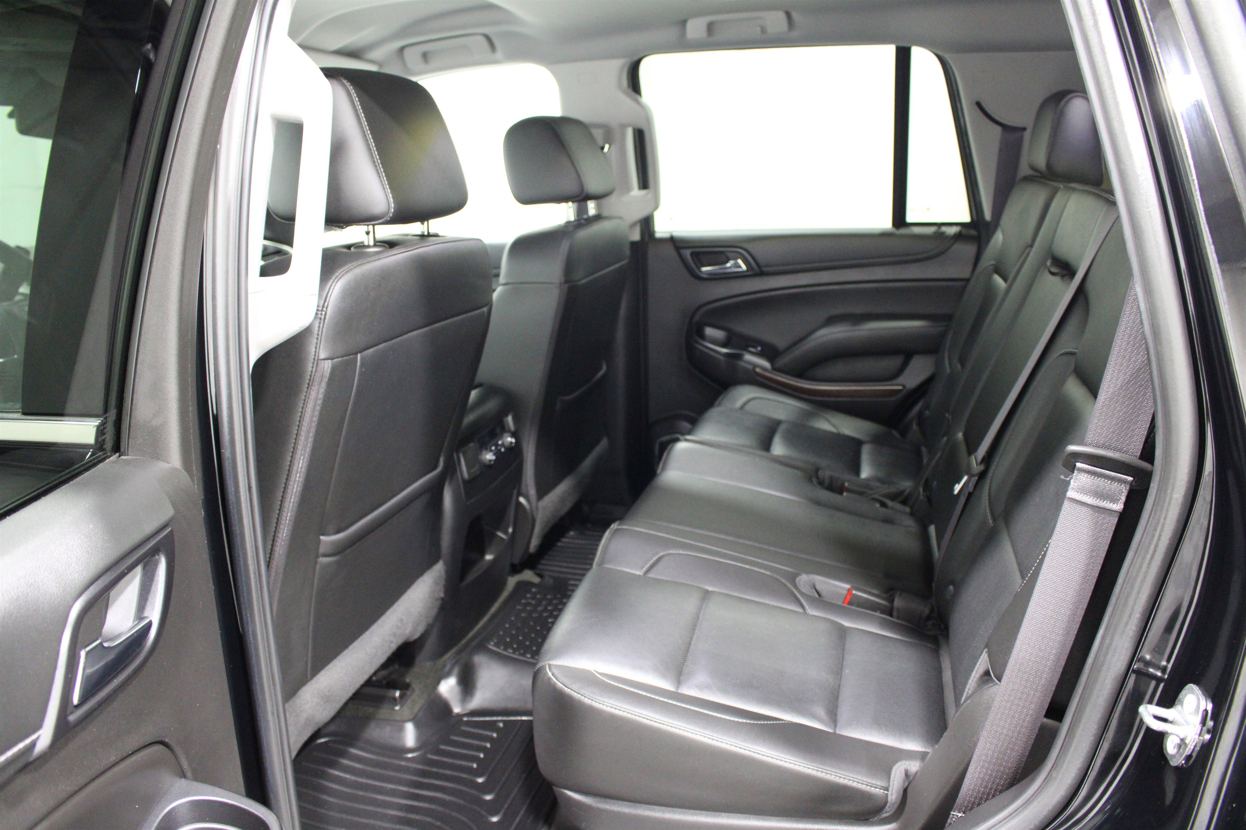 Used 2017 GMC Yukon SLT RWD image 23