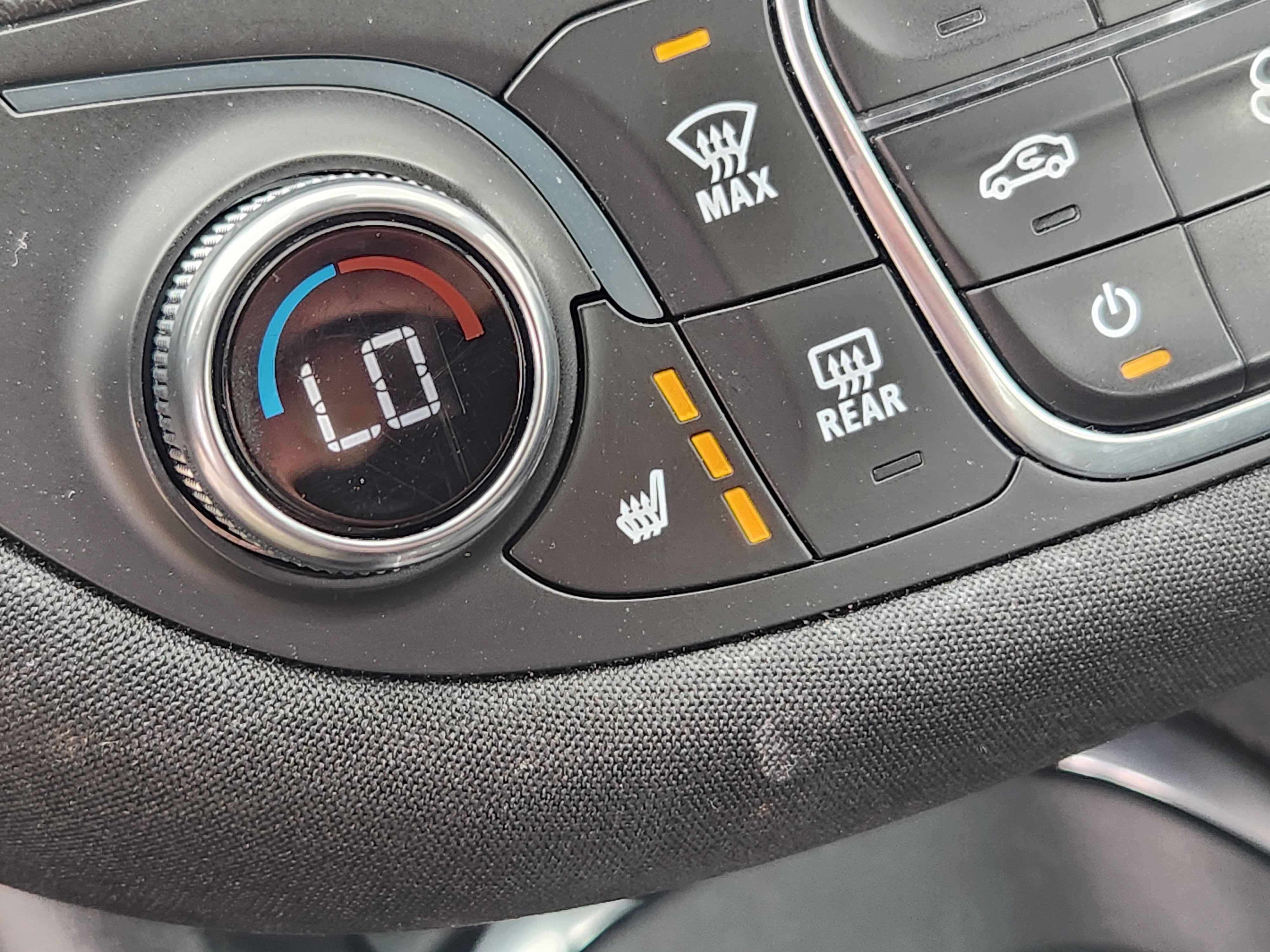 Used 2024 Chevrolet Malibu LT FWD image 16