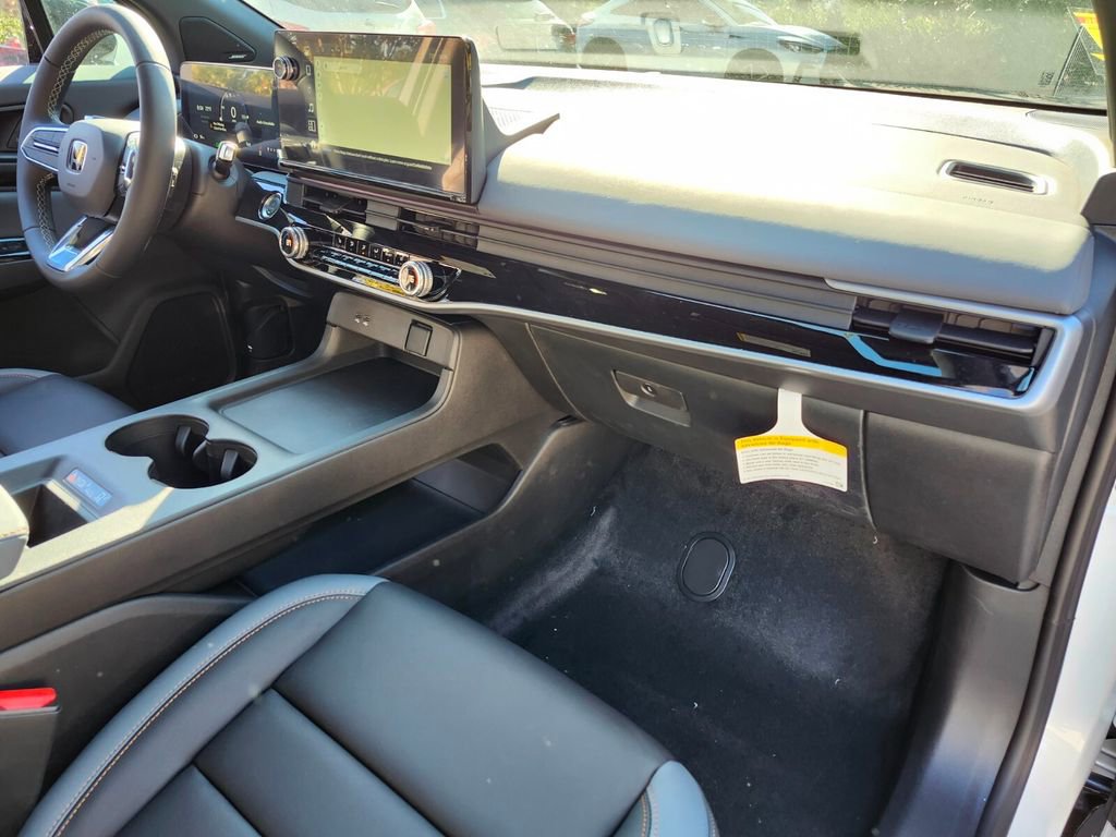 New 2025 Honda Prologue Touring image 14