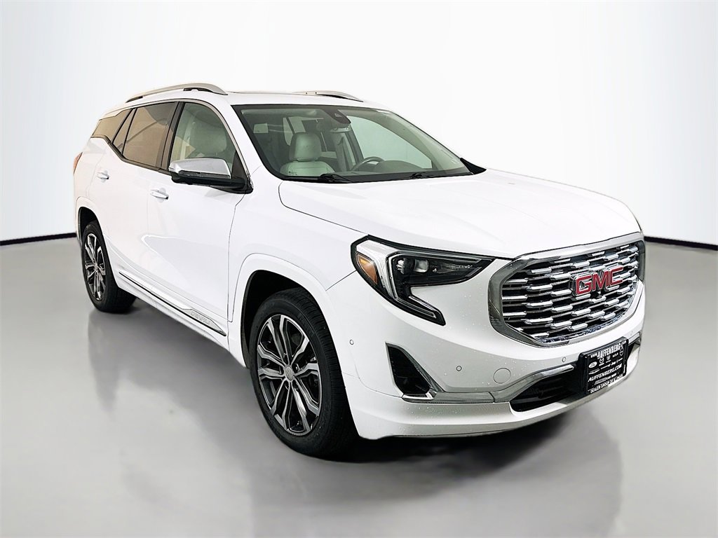 Used 2020 GMC Terrain Denali w/ Denali Premium Package image 1