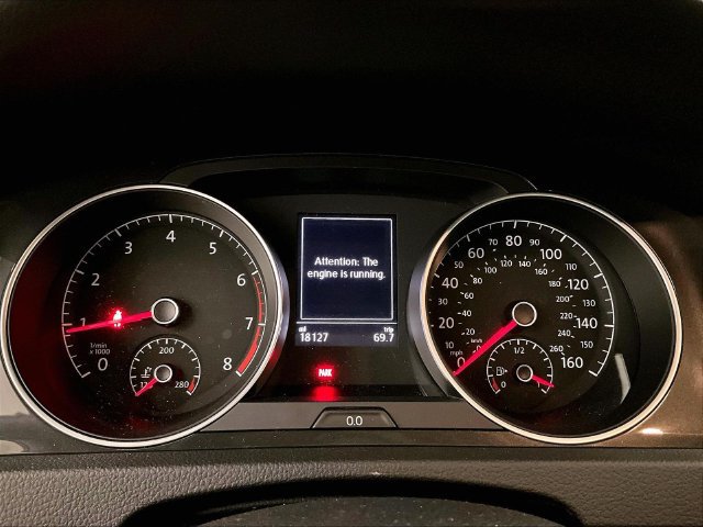 Used 2021 Volkswagen Golf 4-Door FWD image 19