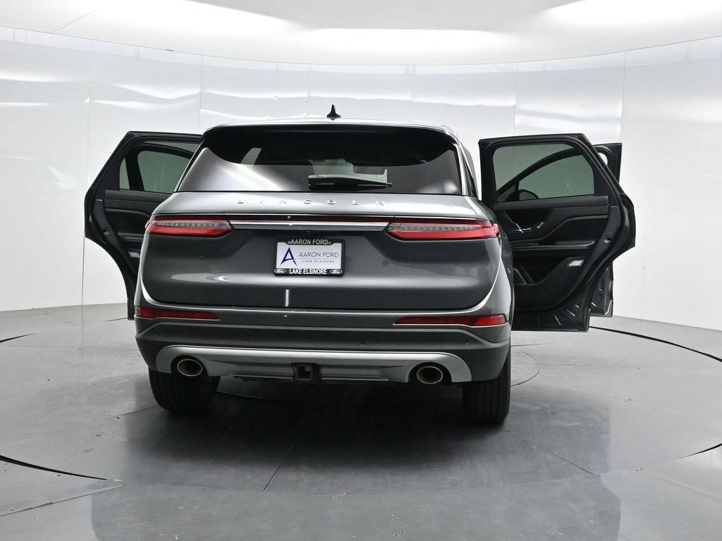 Used 2023 Lincoln Corsair FWD w/ Equipment Group 101A image 44