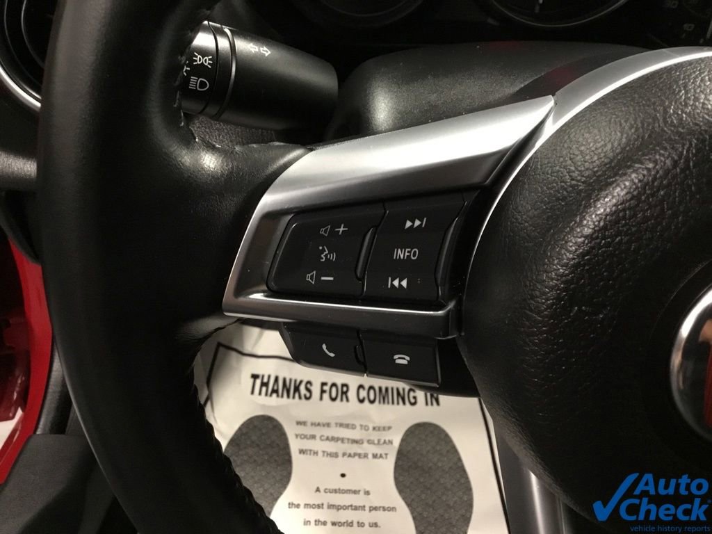 Used 2018 FIAT 124 Spider Classica w/ Technology Group image 45