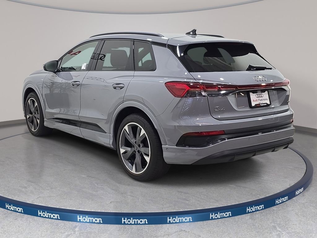 Used 2024 Audi Q4 e-tron Premium Plus w/ Premium Plus image 8