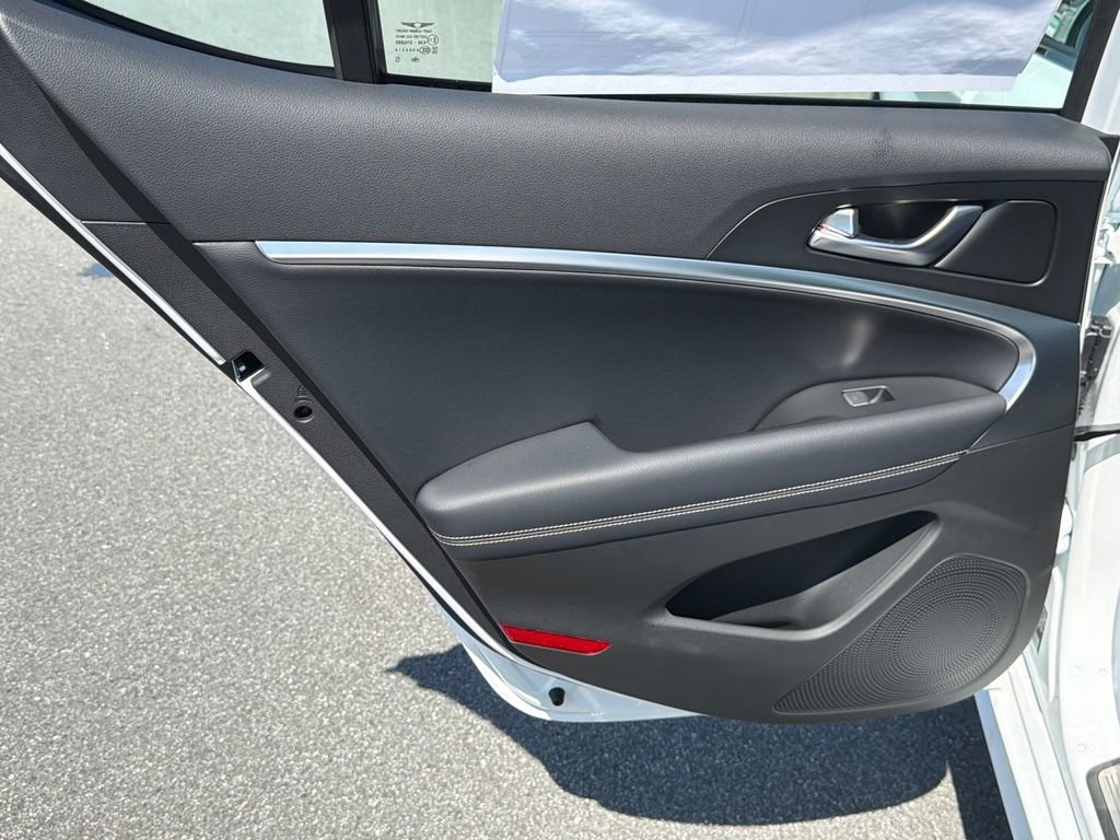 New 2026 Genesis G70 2.5T RWD image 23