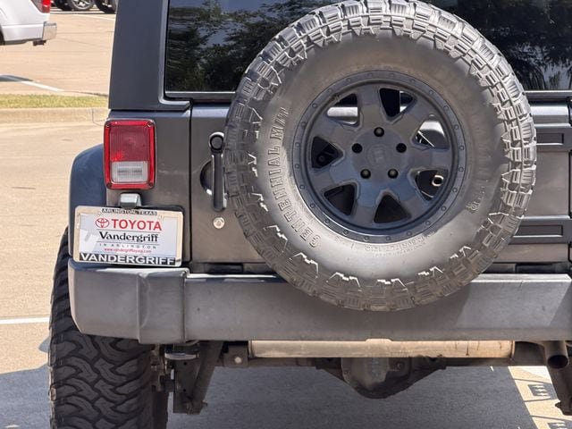 Used 2018 Jeep Wrangler Unlimited Sport S AWD/4WD image 6