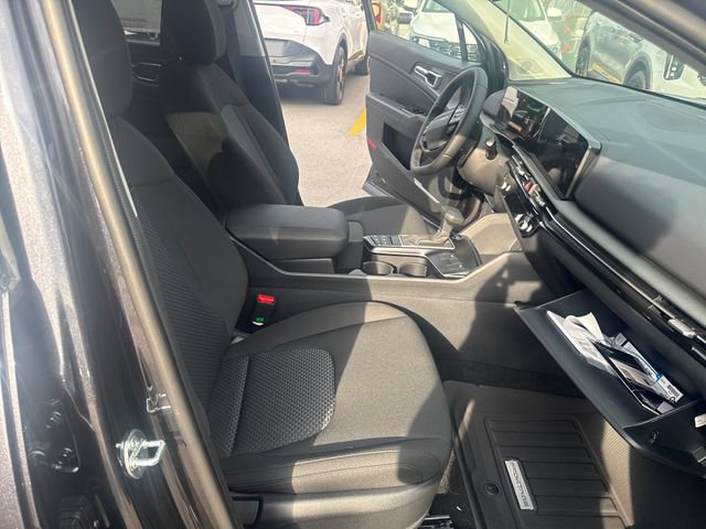 New 2027 Kia Sportage LX w/ LX Convenience Package AWD/4WD image 15