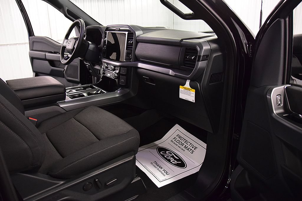 New 2026 Ford F150 XLT w/ Equipment Group 302A MID AWD/4WD image 29