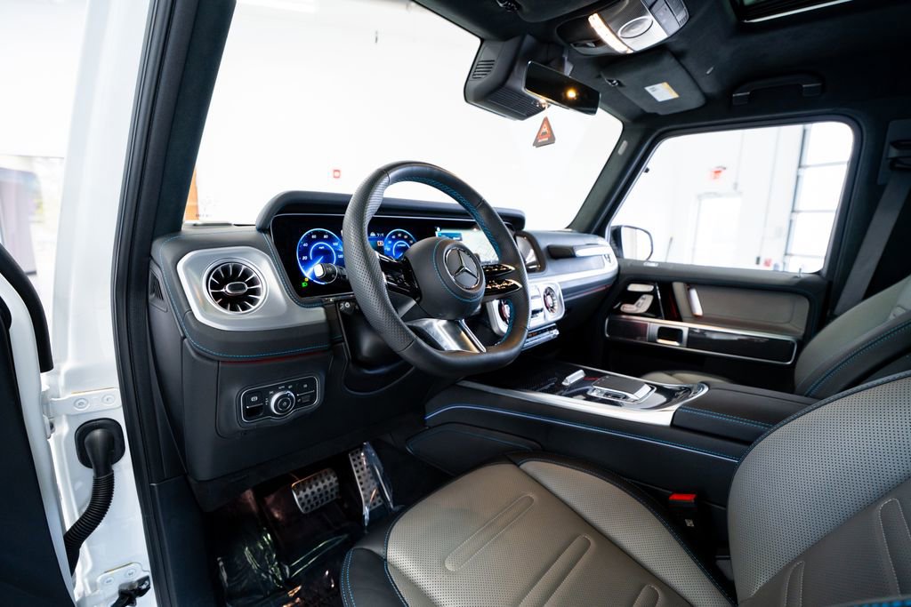 Used 2025 Mercedes-Benz G 580 w/ EQ Technology image 25